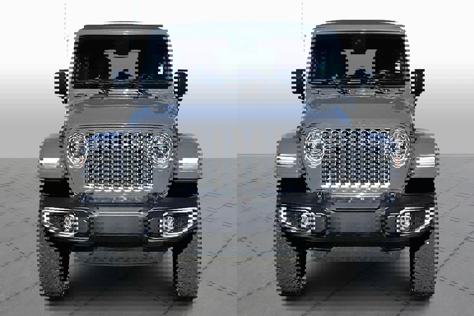 Used 2021 Jeep Wrangler Unlimited Sahara w/ Safety Group image 3