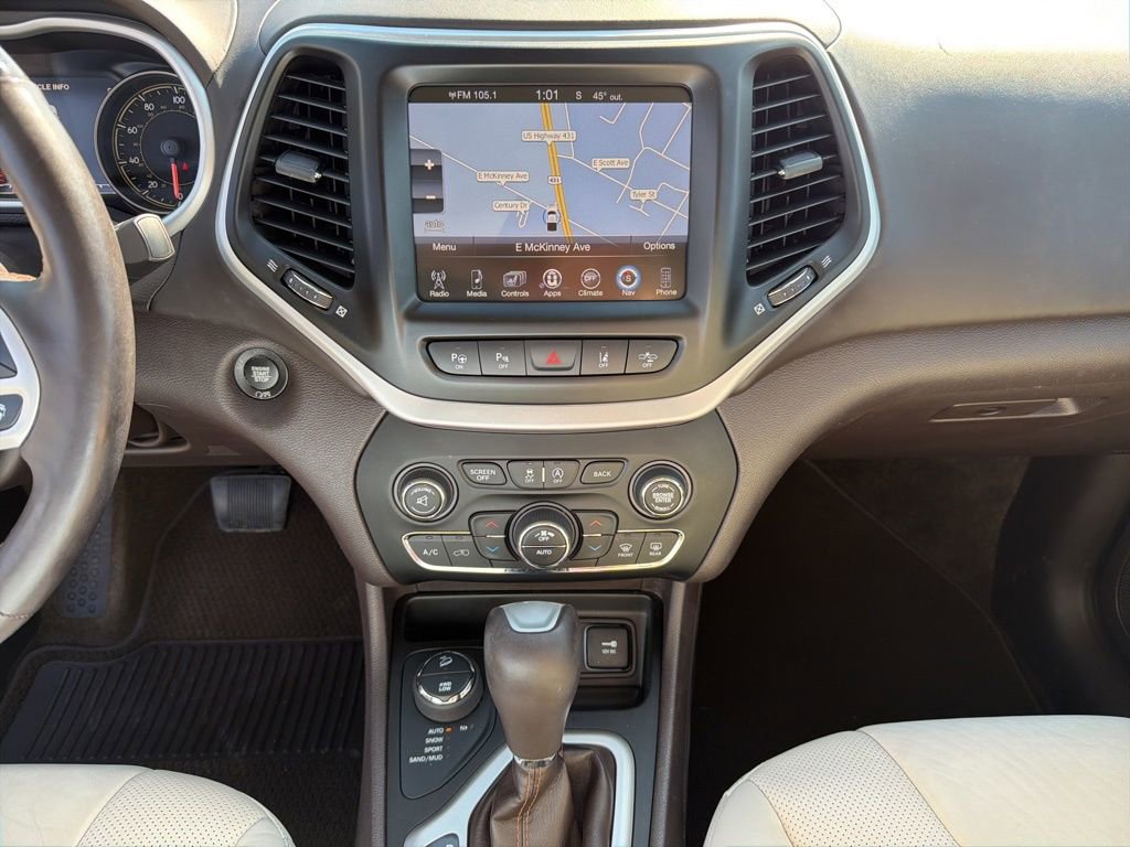 Used 2018 Jeep Cherokee Overland w/ Technology Group image 48