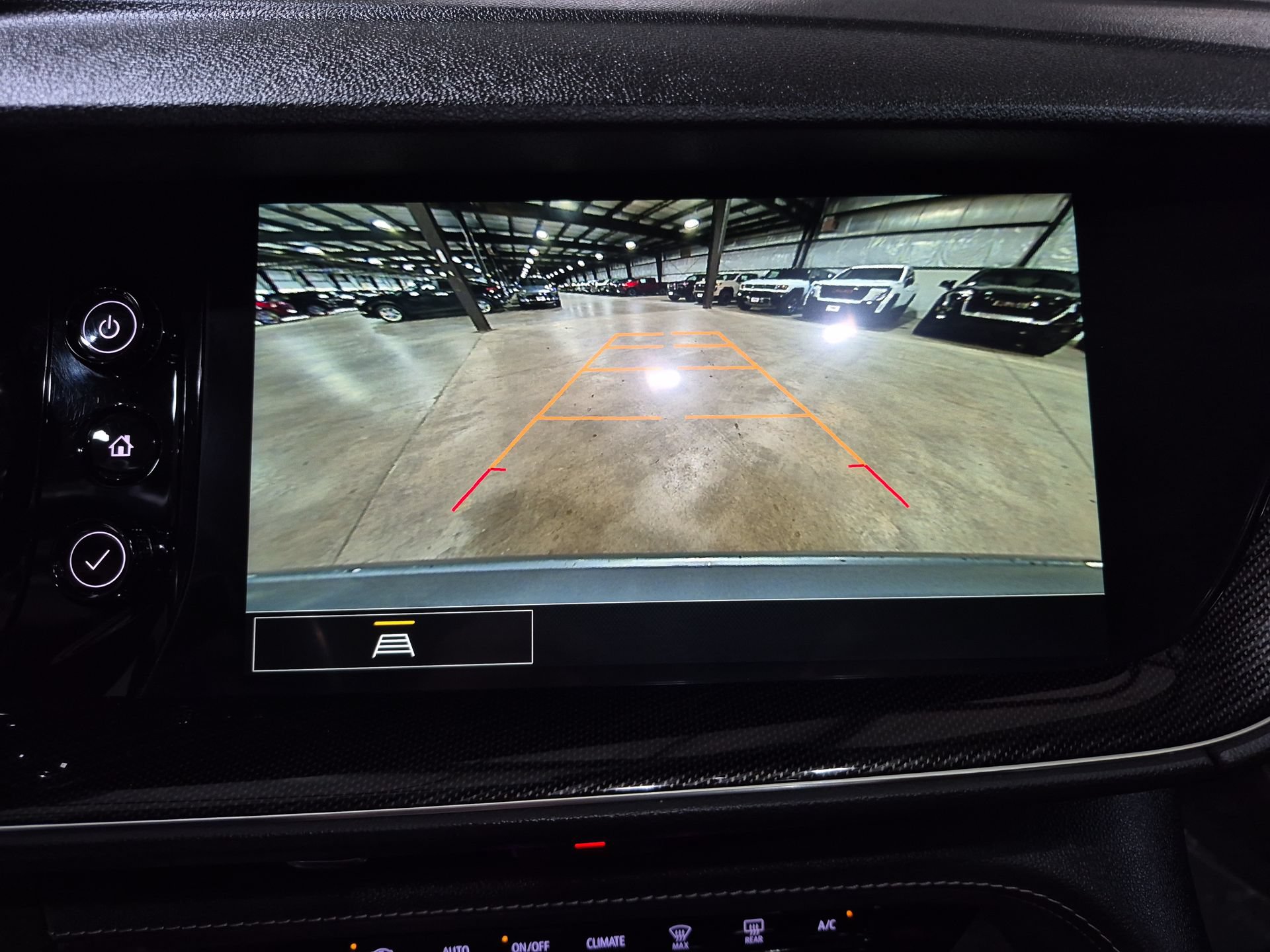 Certified 2023 Buick Envision Preferred AWD/4WD image 15