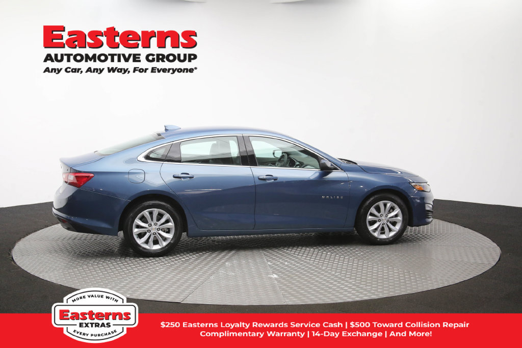 Used 2025 Chevrolet Malibu LT FWD image 46