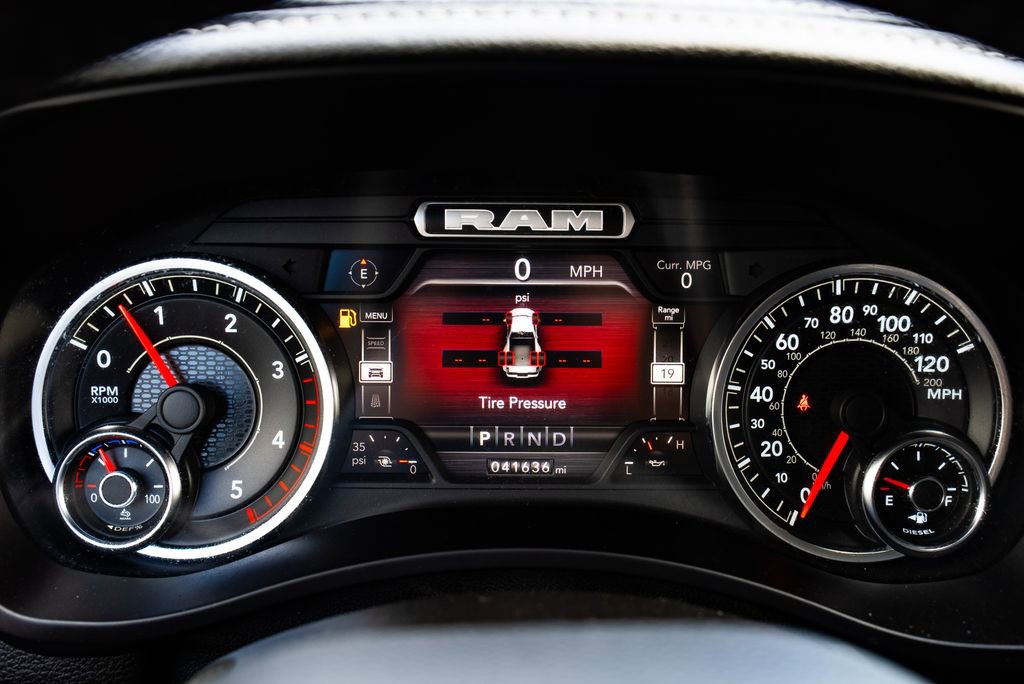 Used 2022 RAM 3500 Laramie image 17