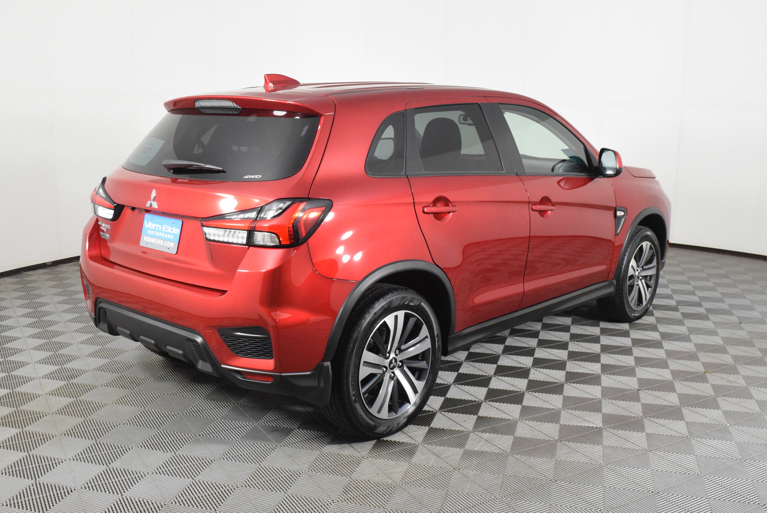 Used 2023 Mitsubishi Outlander Sport ES AWD/4WD image 6
