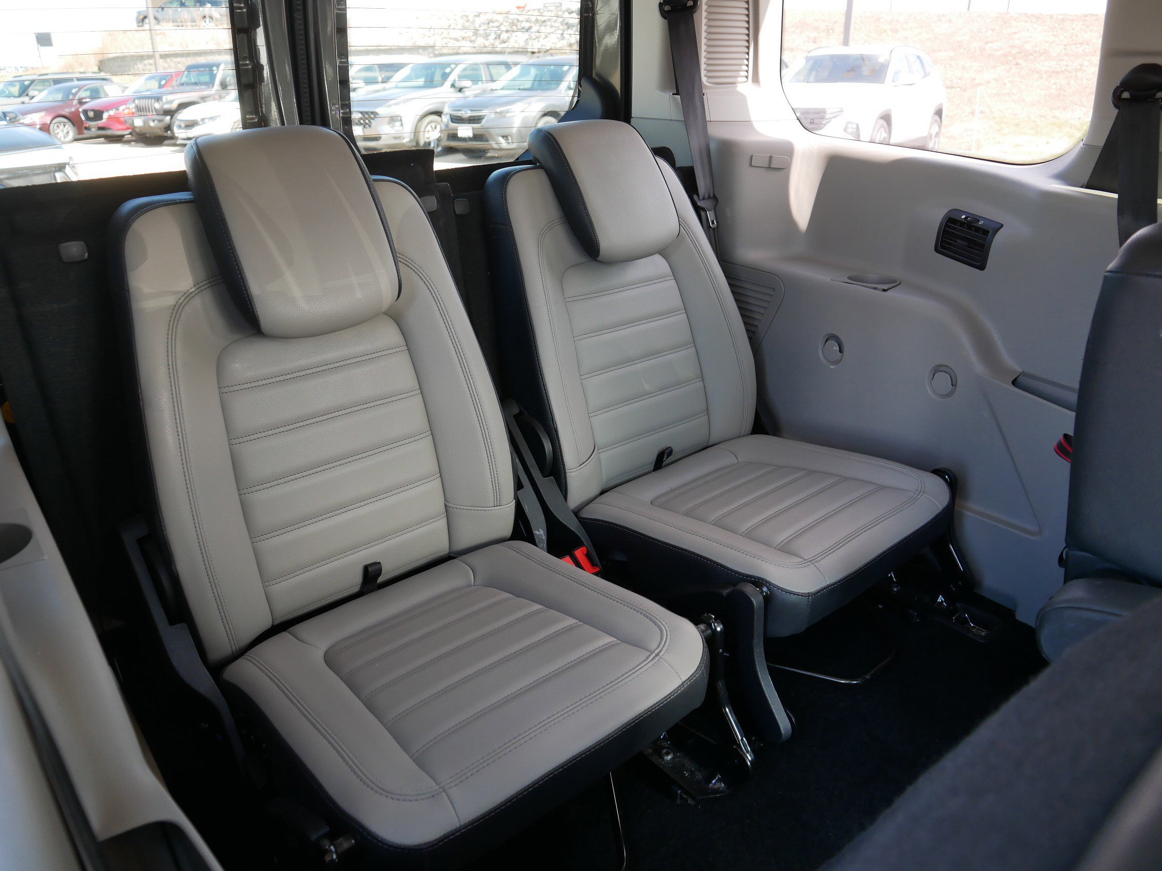 Used 2022 Ford Transit Connect XLT FWD image 20