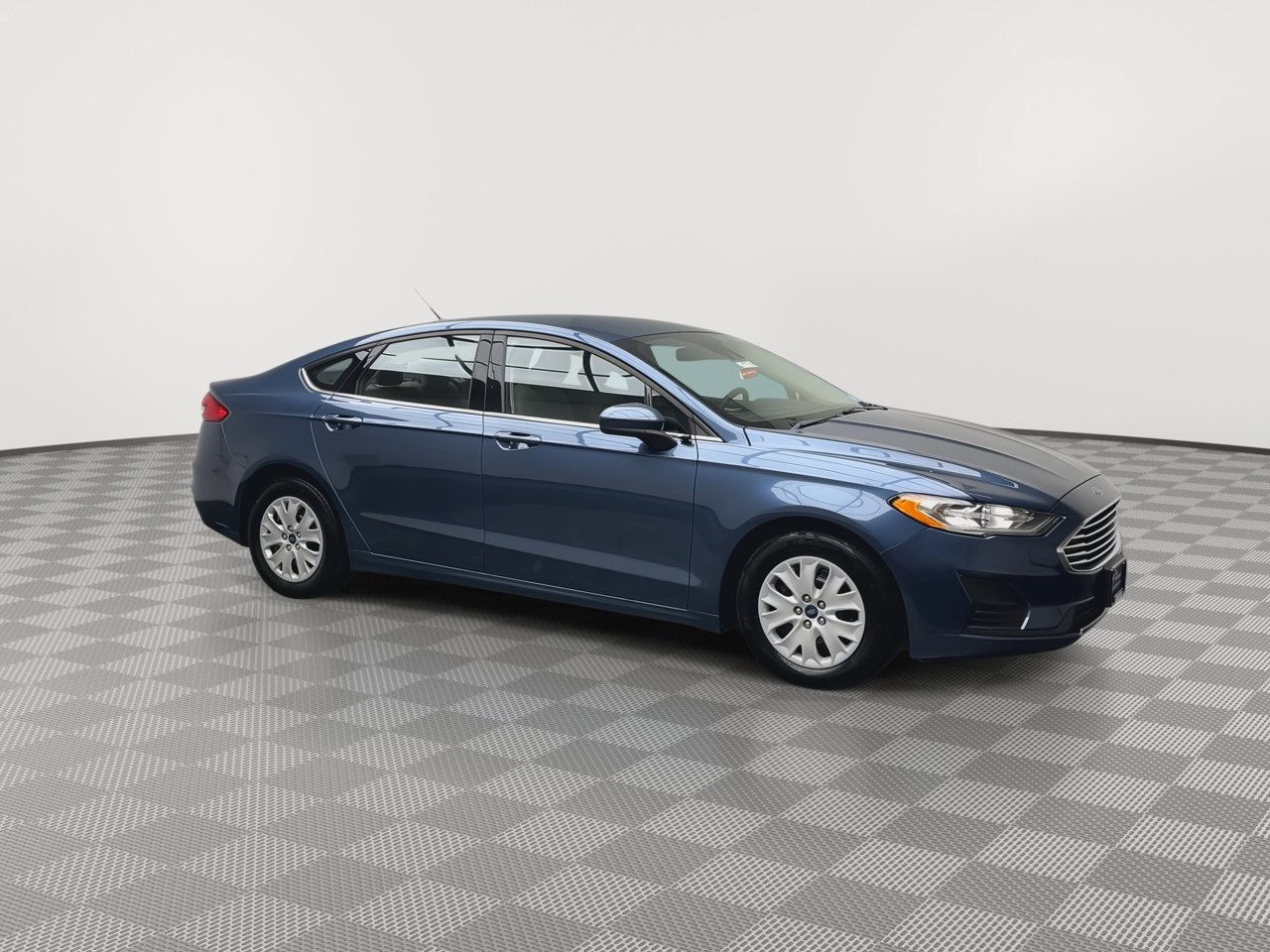 Certified 2019 Ford Fusion S FWD image 33