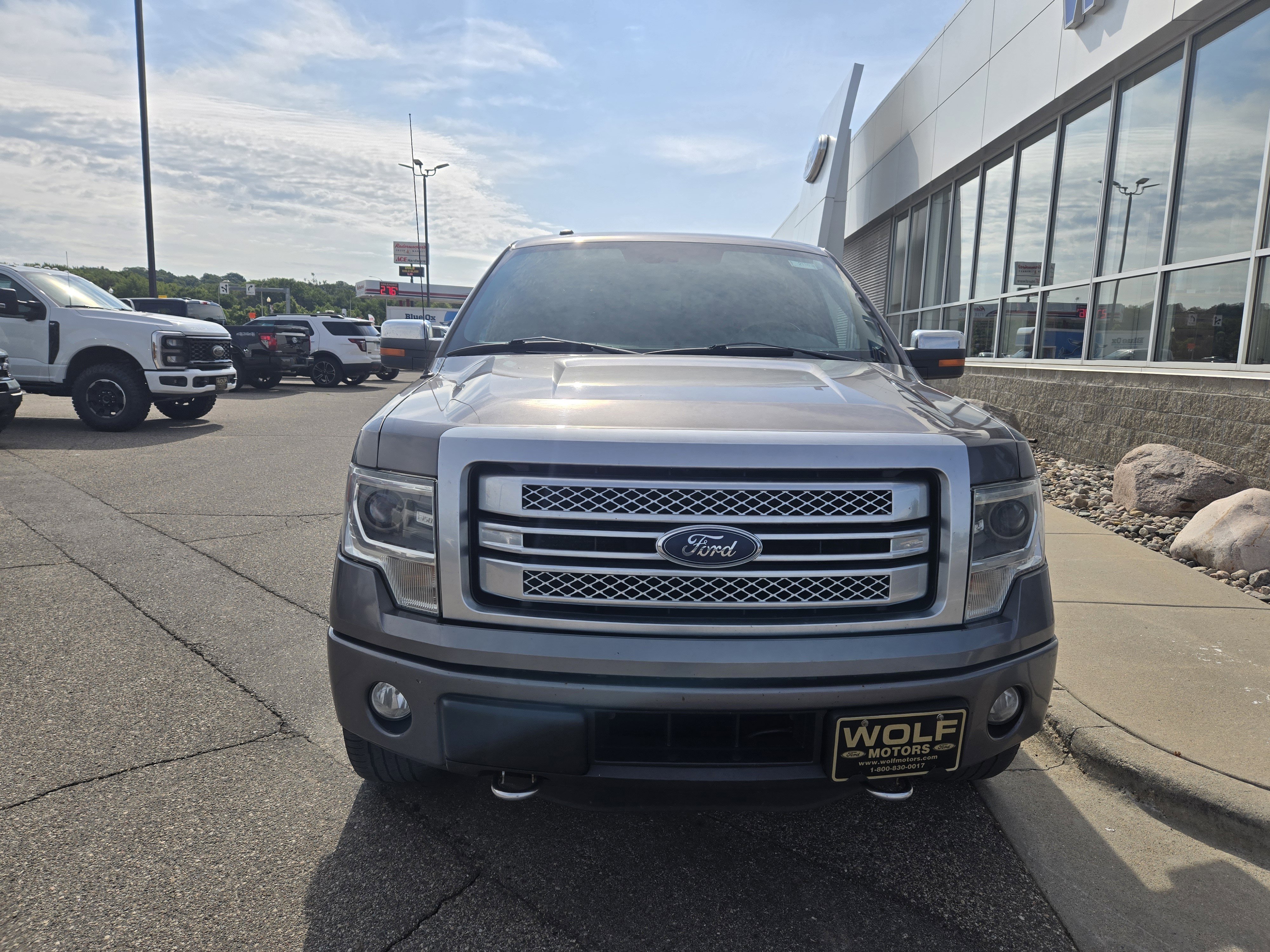 Used 2014 Ford F150 Platinum image 4