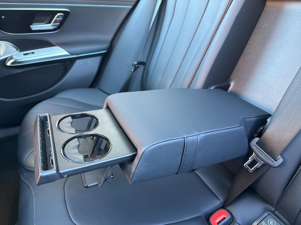 New 2026 Mercedes-Benz E 350 4MATIC Sedan image 16