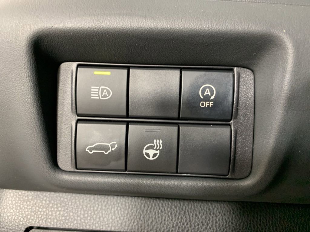 Used 2023 Toyota Highlander Limited image 20