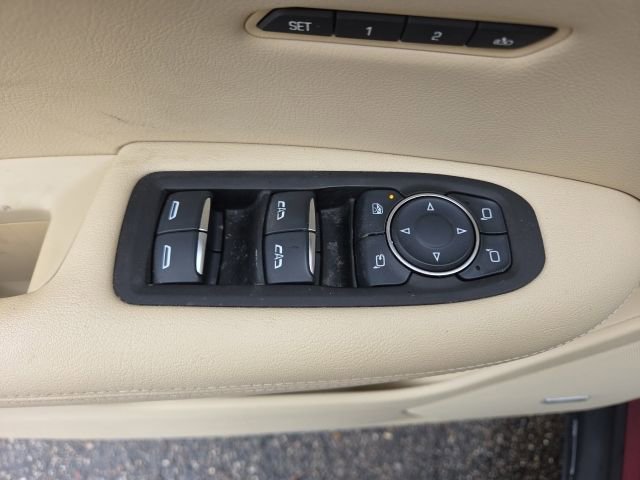 Used 2017 Cadillac XT5 Luxury image 54