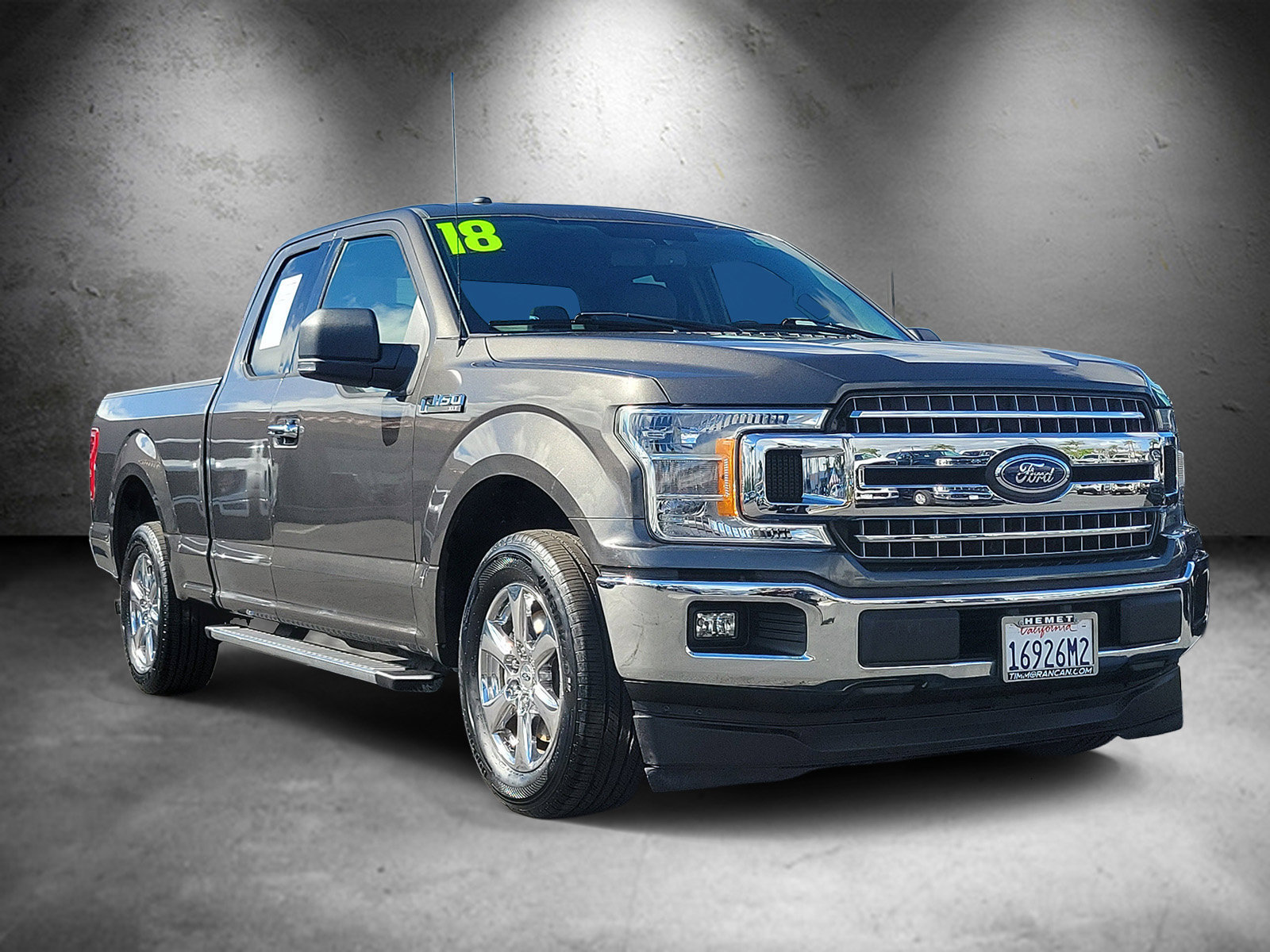 Used 2018 Ford F150 XLT w/ Equipment Group 302A Luxury RWD image 2