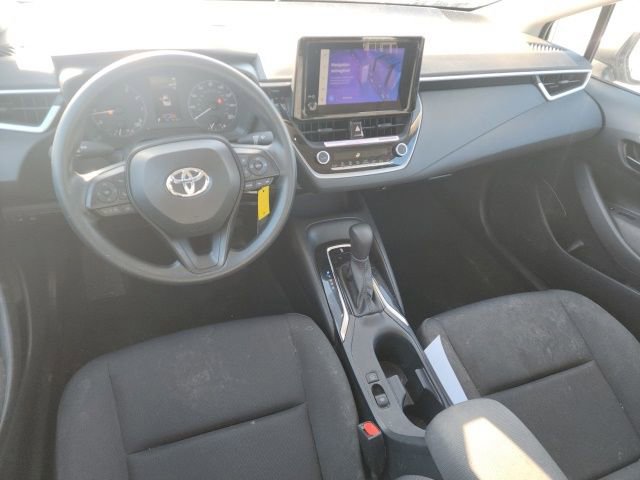 Used 2024 Toyota Corolla LE image 12