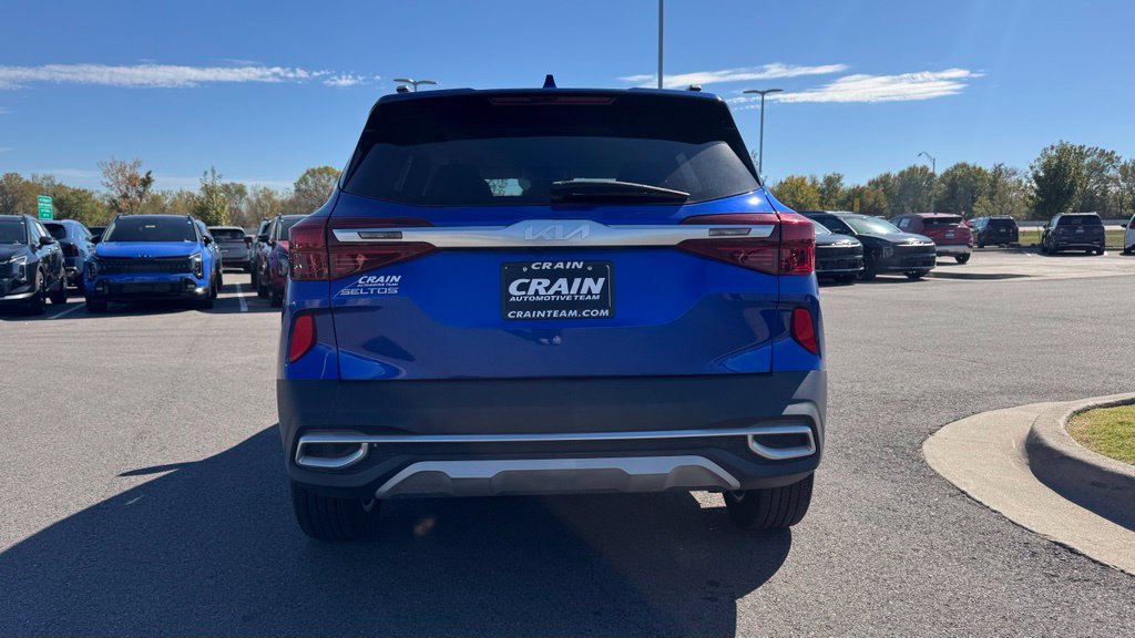 Used 2023 Kia Seltos S AWD/4WD image 8