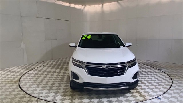 Used 2024 Chevrolet Equinox LT w/ LPO, Floor Liner Package image 3