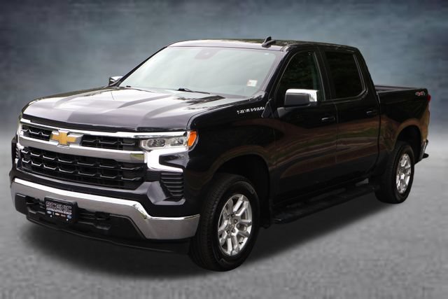 Used 2024 Chevrolet Silverado 1500 LT w/ Protection Package AWD/4WD image 25