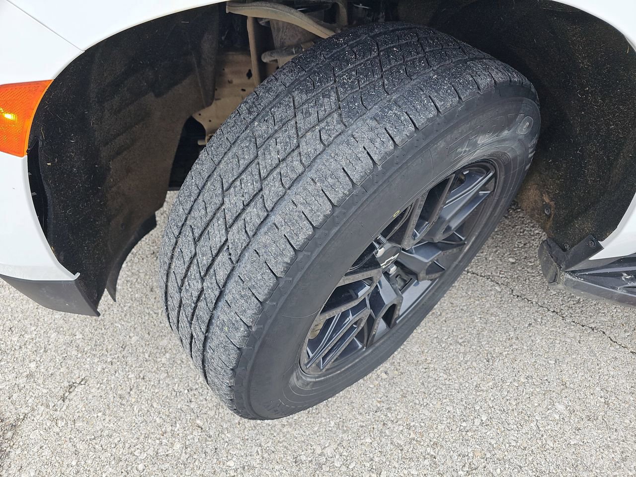 Used 2024 Chevrolet Suburban LS w/ Driver Alert Package image 37