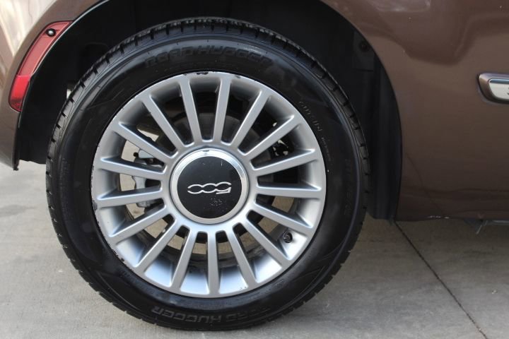 Used 2012 FIAT 500 Lounge image 12