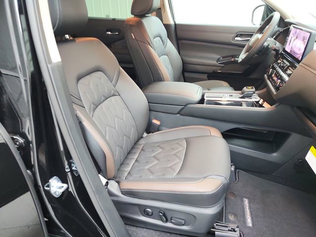 New 2026 Nissan Pathfinder Platinum image 39