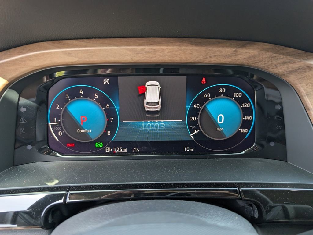 Used 2025 Volkswagen Atlas SE image 17