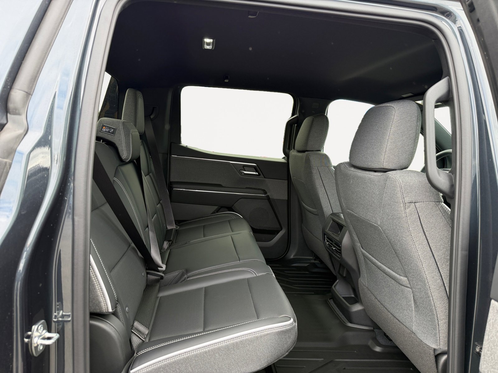 New 2026 GMC Sierra EV Elevation w/ LPO, Elevation Dark Package image 18