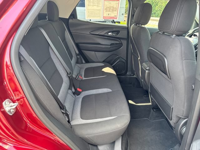 Used 2025 Chevrolet TrailBlazer LT AWD/4WD image 26