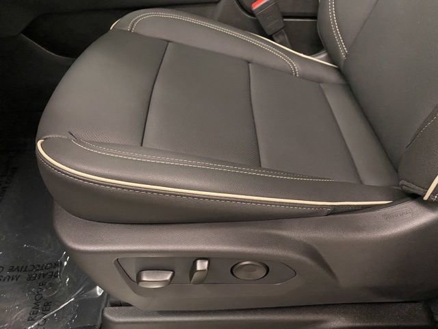 New 2026 Chevrolet Suburban Premier AWD/4WD image 18
