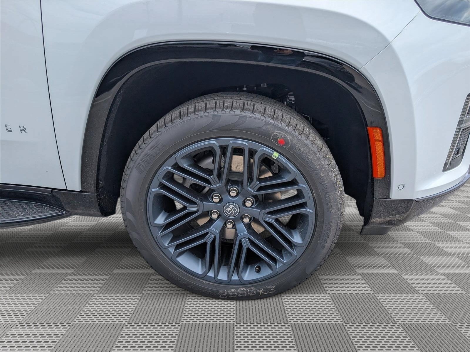 New 2026 Jeep Grand Wagoneer 4WD image 5