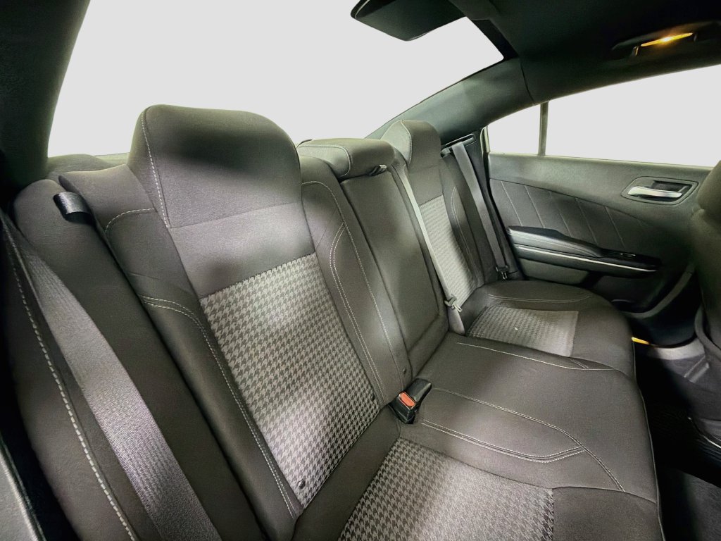 Used 2023 Dodge Charger SXT RWD image 28