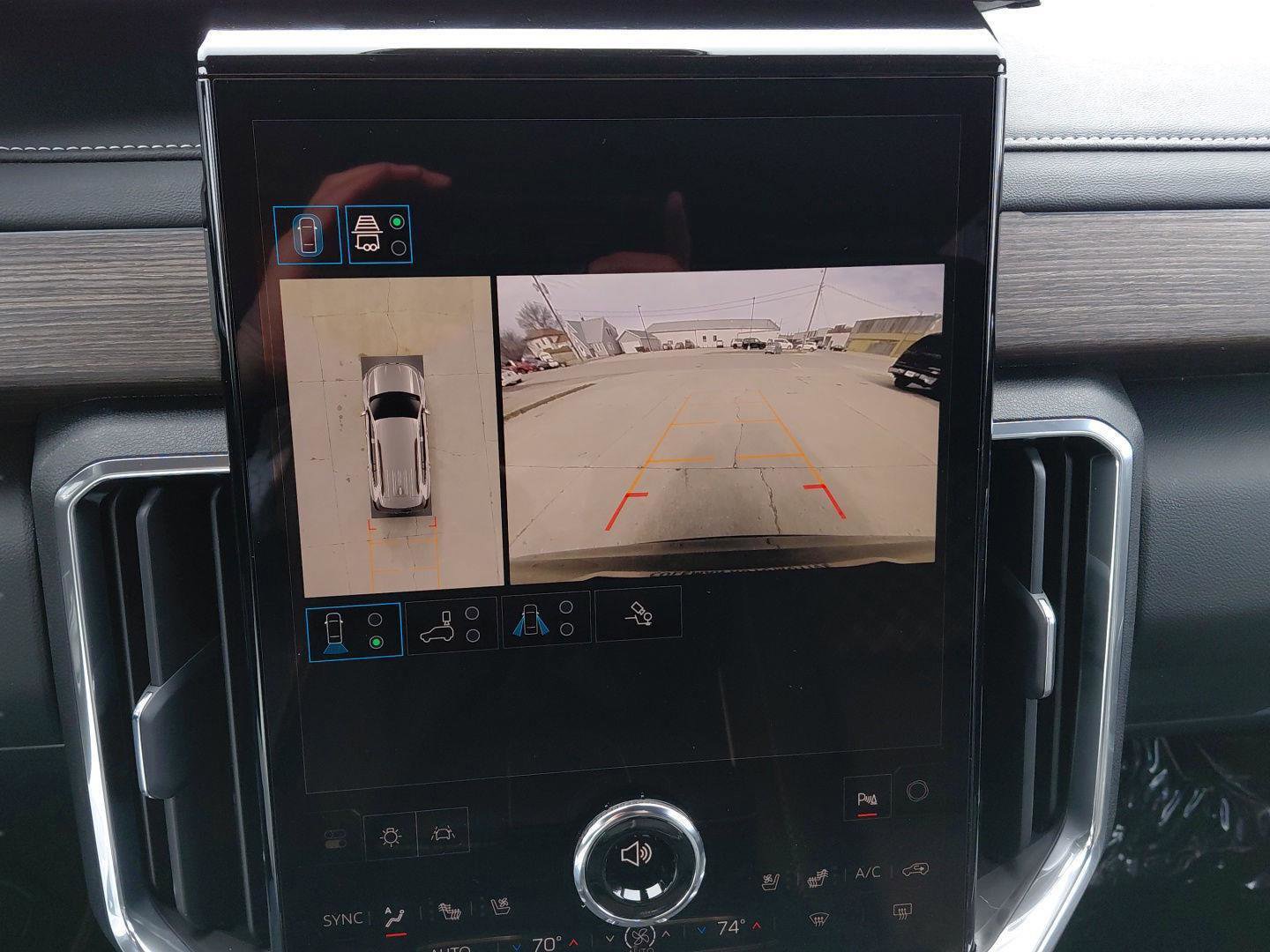 New 2026 GMC Acadia Denali w/ Super Cruise Package image 34