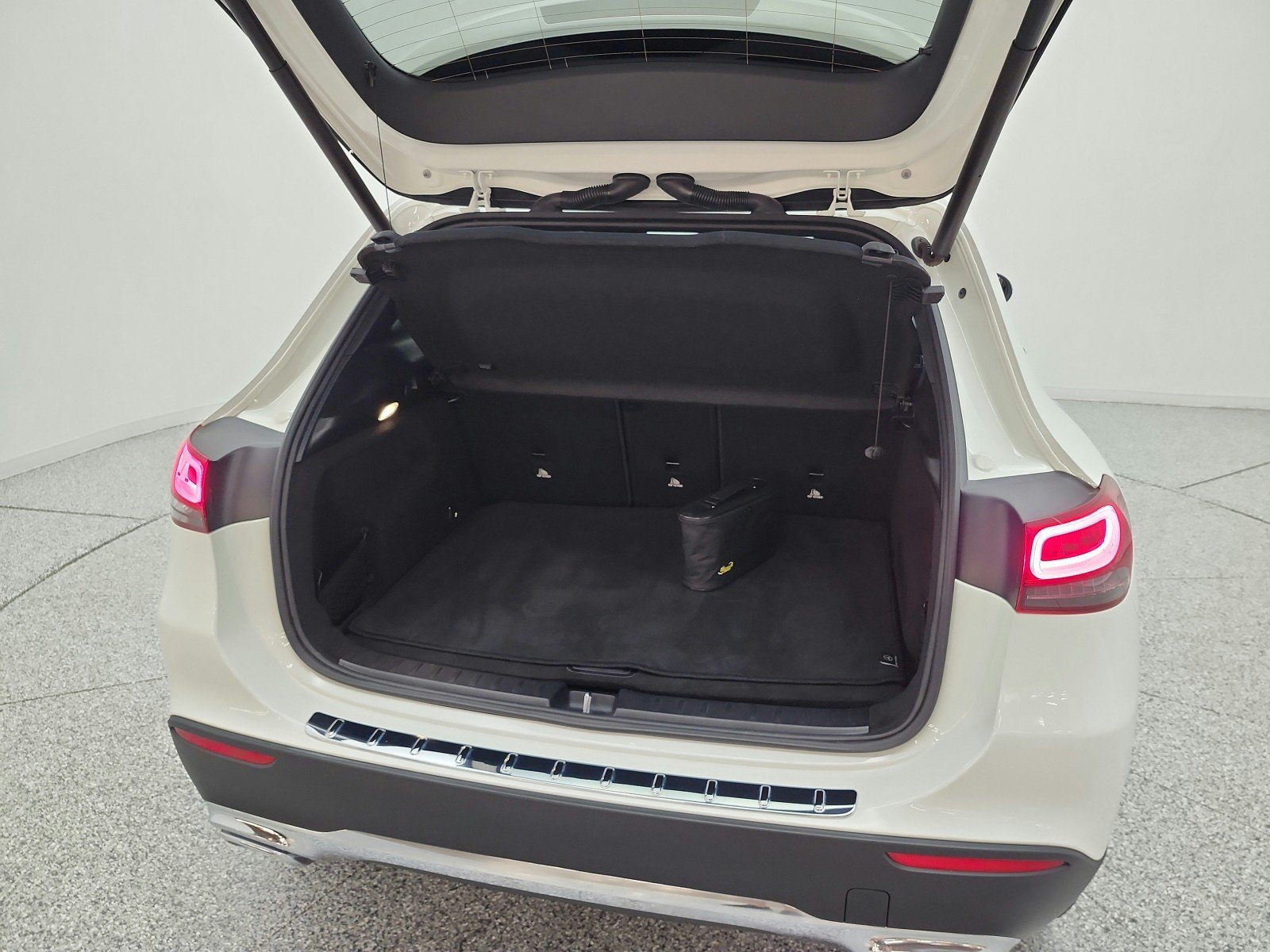 Used 2021 Mercedes-Benz GLA 250 image 20