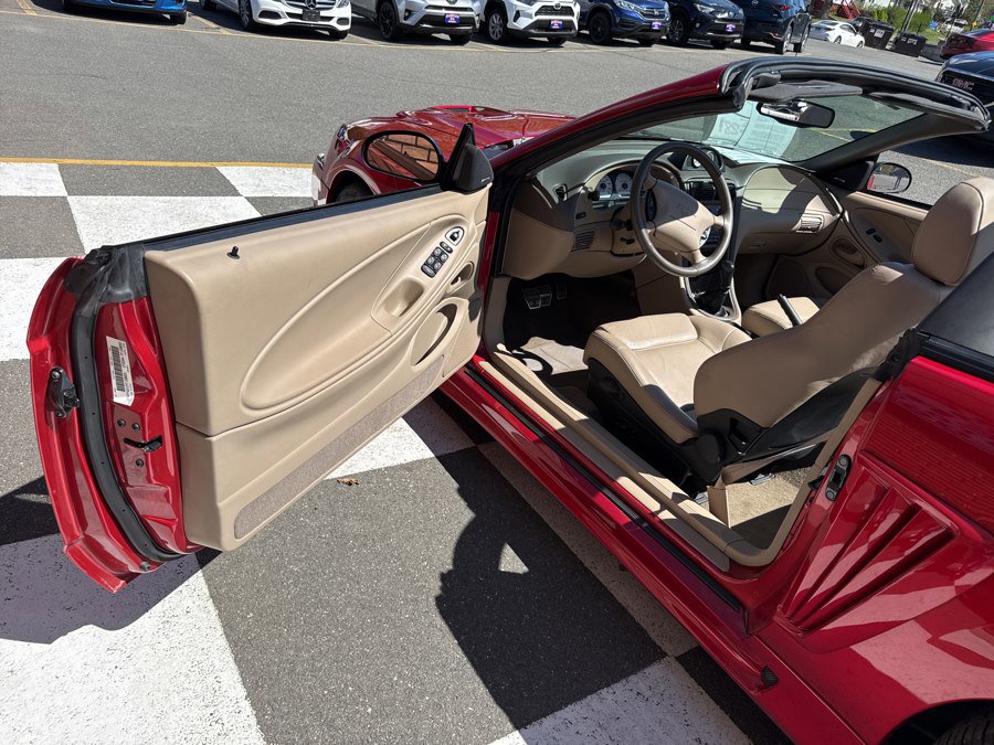 Used 2000 Ford Mustang GT RWD image 17