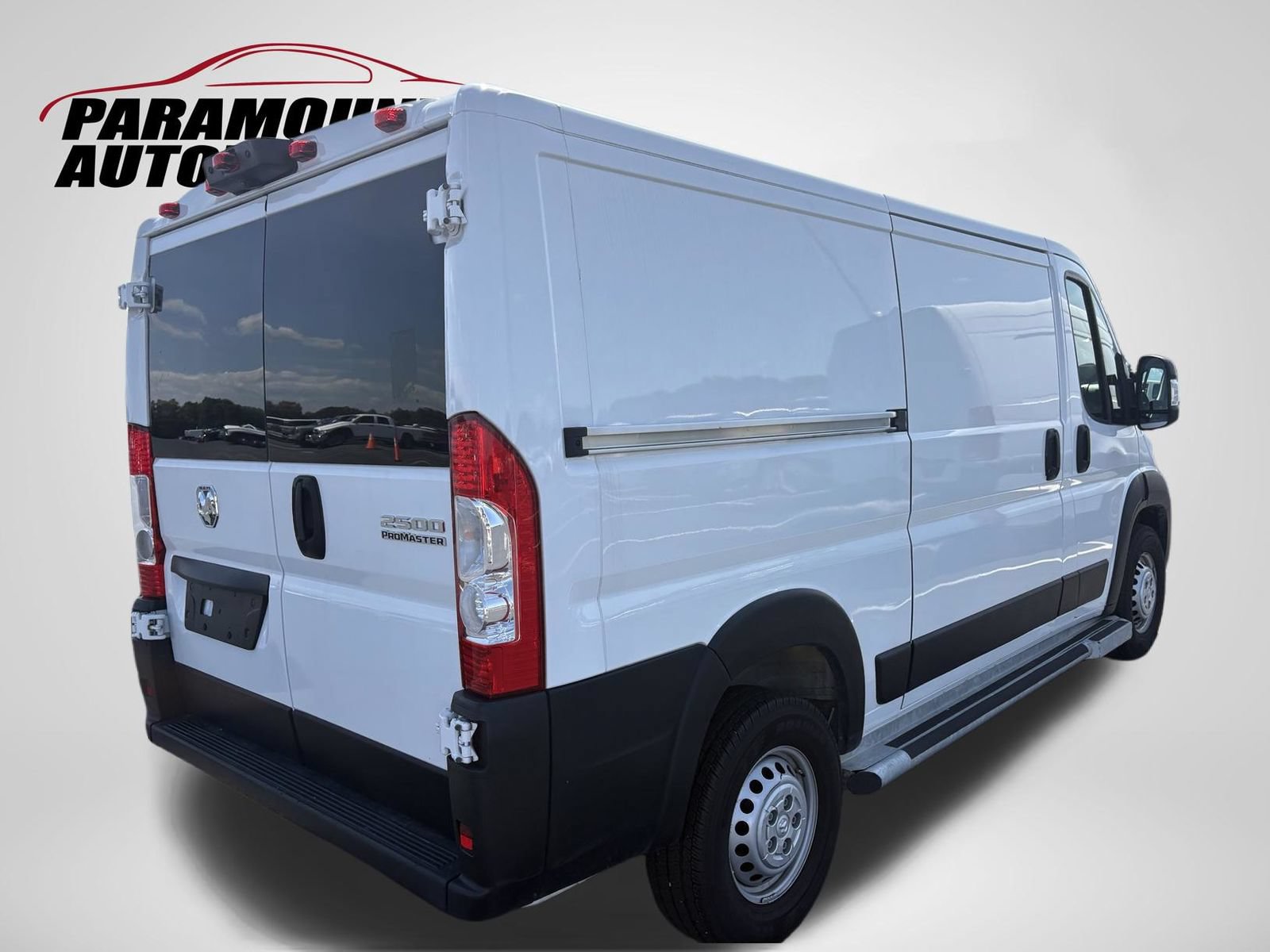 Used 2025 RAM ProMaster 2500 w/ U-Haul Equipment Group FWD image 3