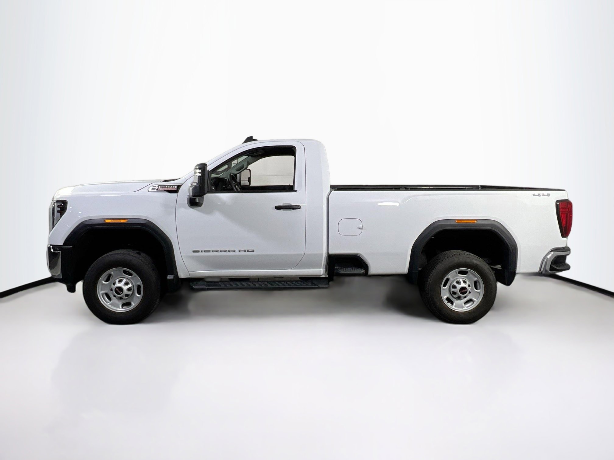 Used 2024 GMC Sierra 2500 Pro image 8