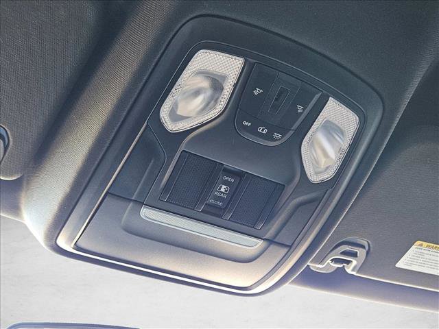 Used 2020 RAM 1500 Rebel image 20