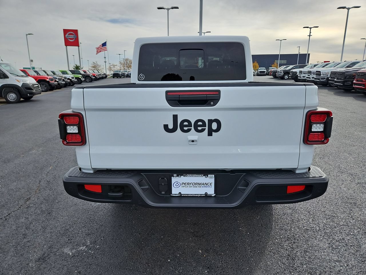 New 2026 Jeep Gladiator Sport AWD/4WD image 6