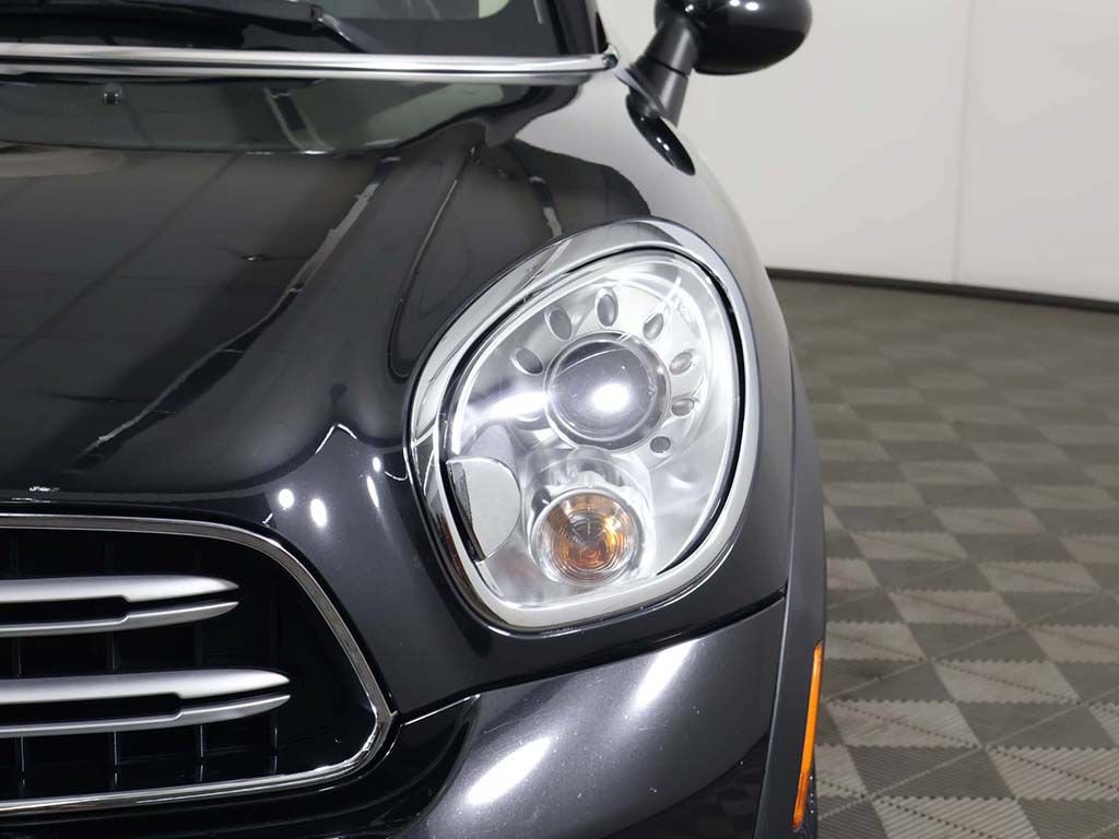 Used 2016 MINI Cooper Countryman FWD image 12
