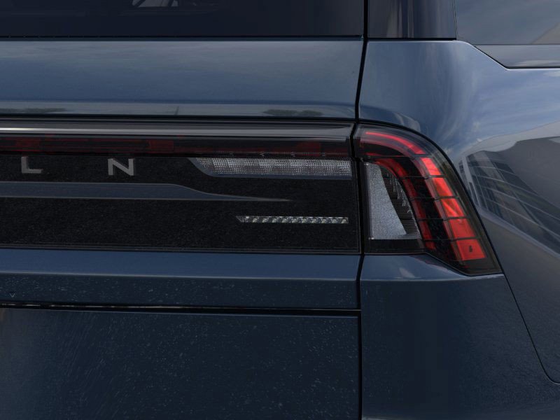 New 2025 Lincoln Navigator Reserve w/ Jet Appearance Package image 21