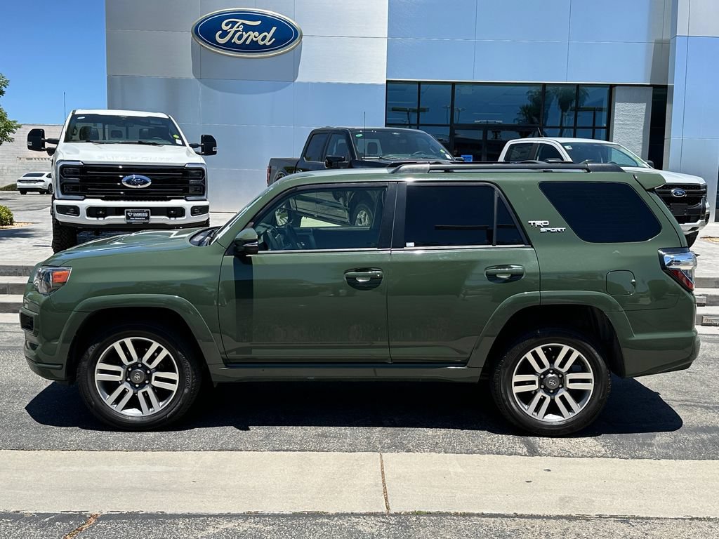 Used 2022 Toyota 4Runner TRD Sport w/ Technology Package AWD/4WD image 3