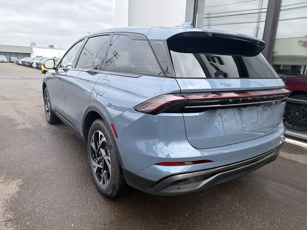 New 2026 Lincoln Nautilus Premier w/ Equipment Group 102A AWD/4WD image 2