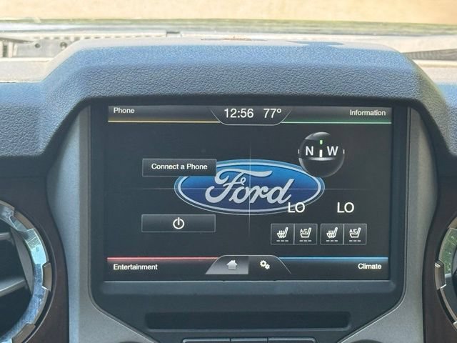 Used 2015 Ford F250 Lariat w/ Lariat Interior Package AWD/4WD image 16