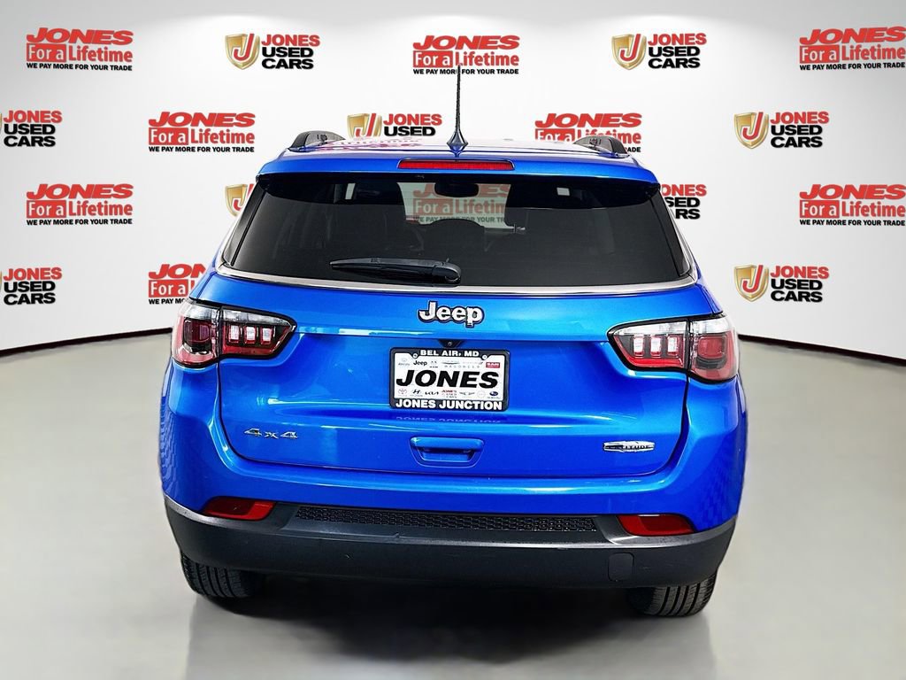 Used 2022 Jeep Compass Latitude image 14