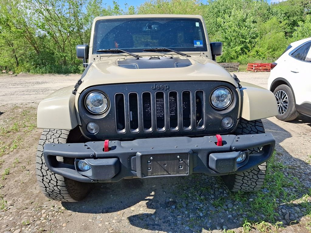 Used 2017 Jeep Wrangler Unlimited Rubicon AWD/4WD image 2