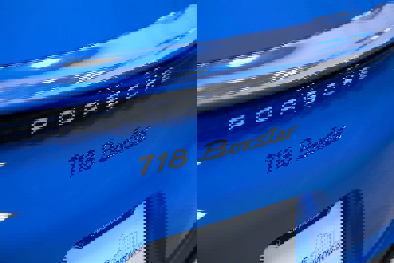 Certified 2025 Porsche 718 Boxster image 31