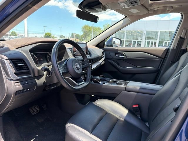 Used 2023 Nissan Rogue SV w/ SV Premium B Package AWD/4WD image 15