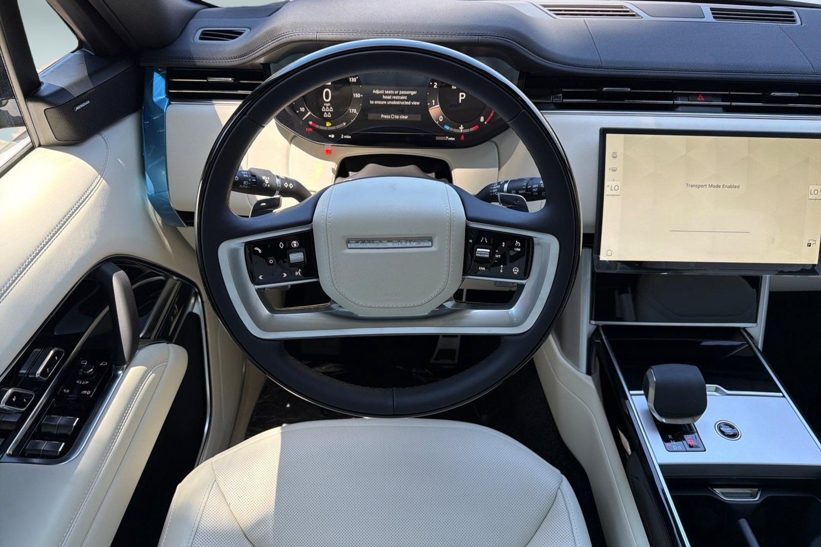 New 2026 Land Rover Range Rover Long Wheelbase SE AWD/4WD image 24