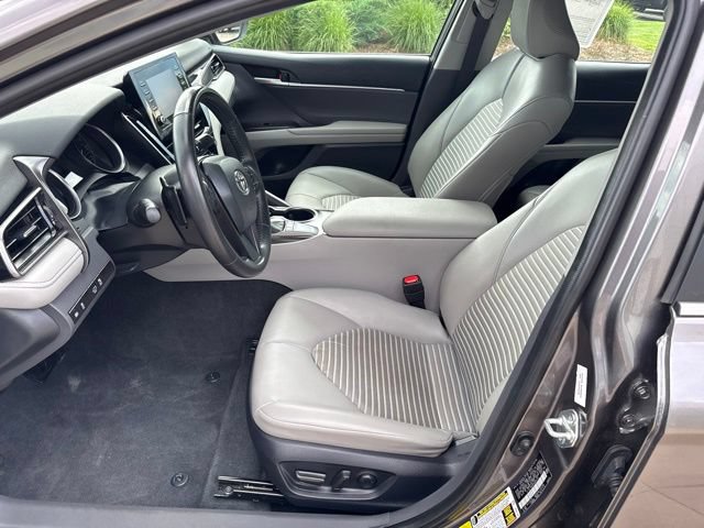 Used 2024 Toyota Camry SE FWD image 23