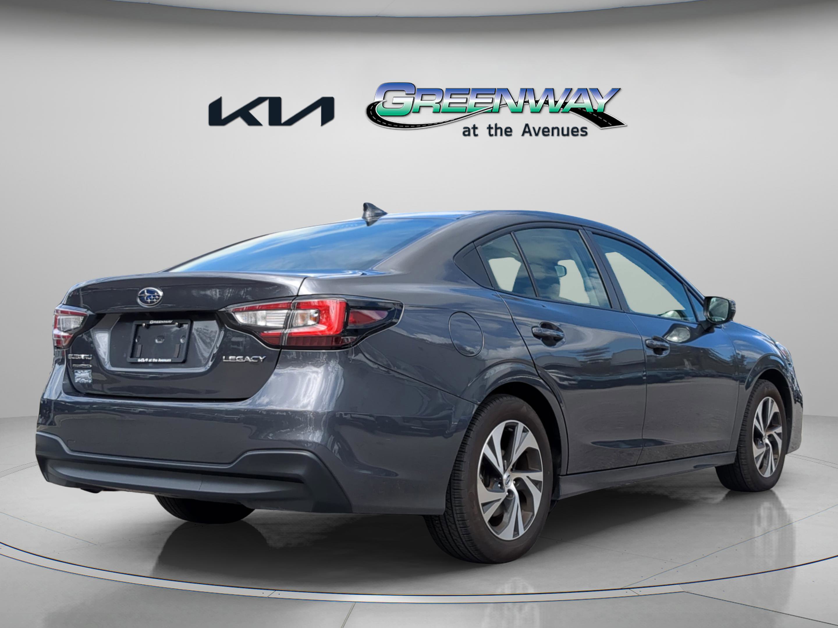 Used 2025 Subaru Legacy Premium AWD/4WD image 7