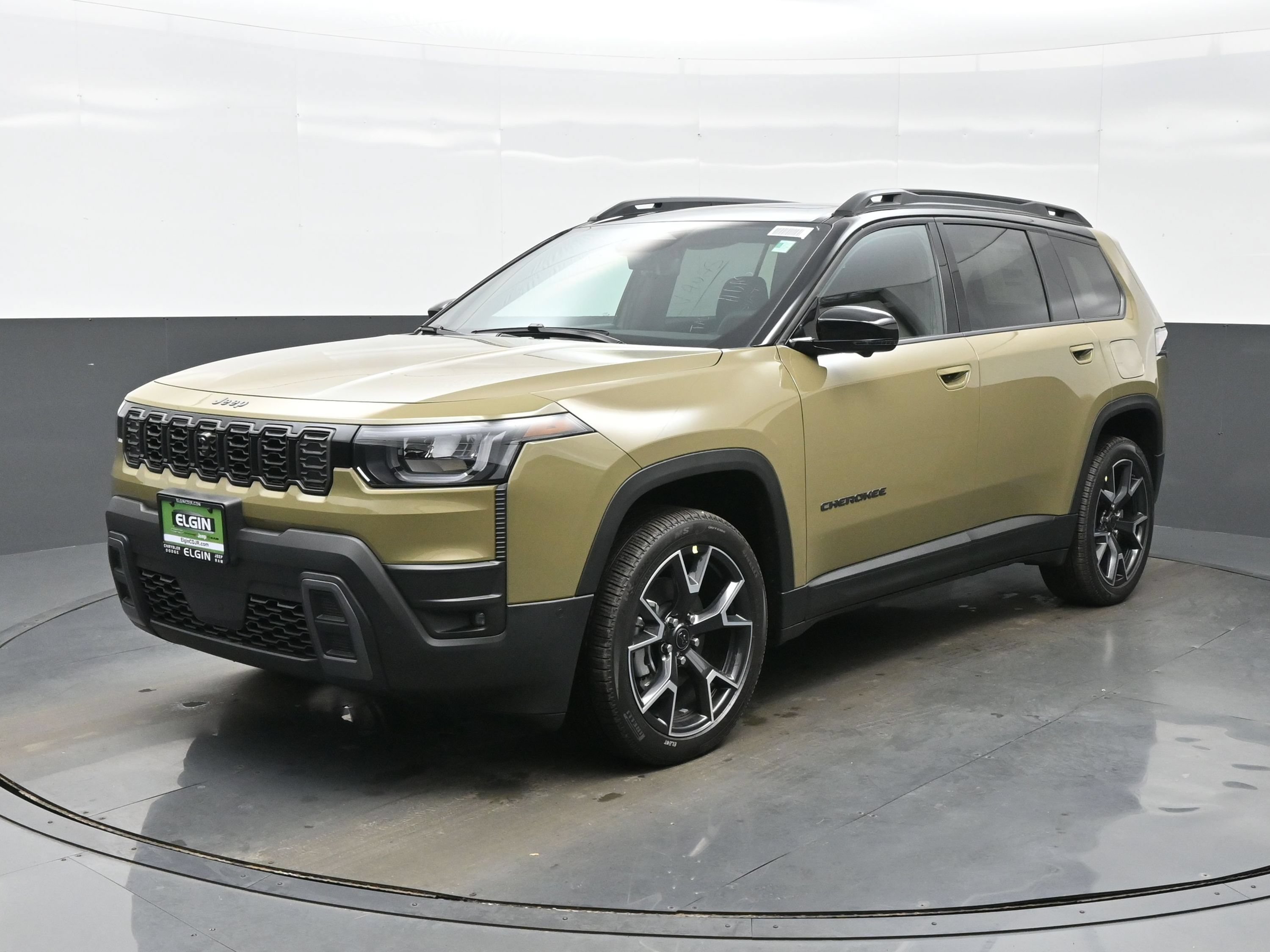 New 2026 Jeep Cherokee Overland w/ Trailer Tow Group AWD/4WD image 2