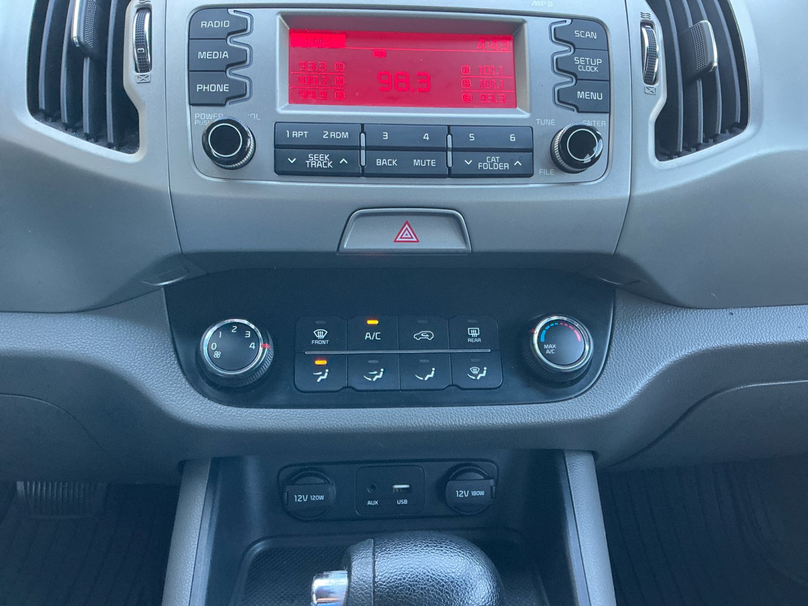 Used 2015 Kia Sportage LX FWD image 12