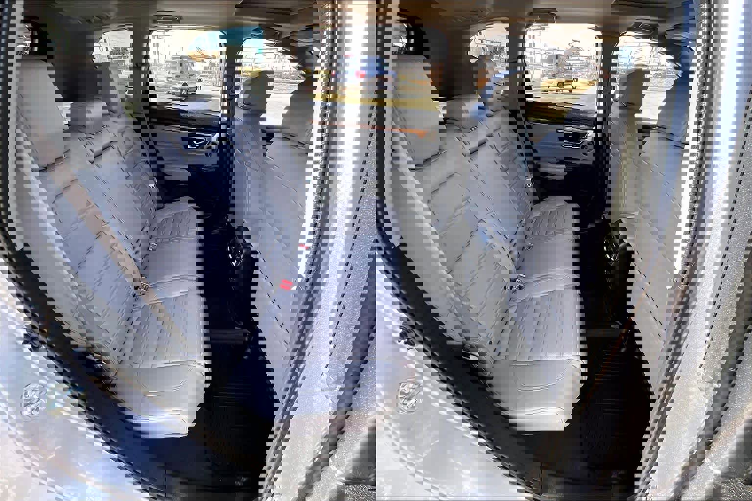 Used 2018 Honda CR-V Touring image 19