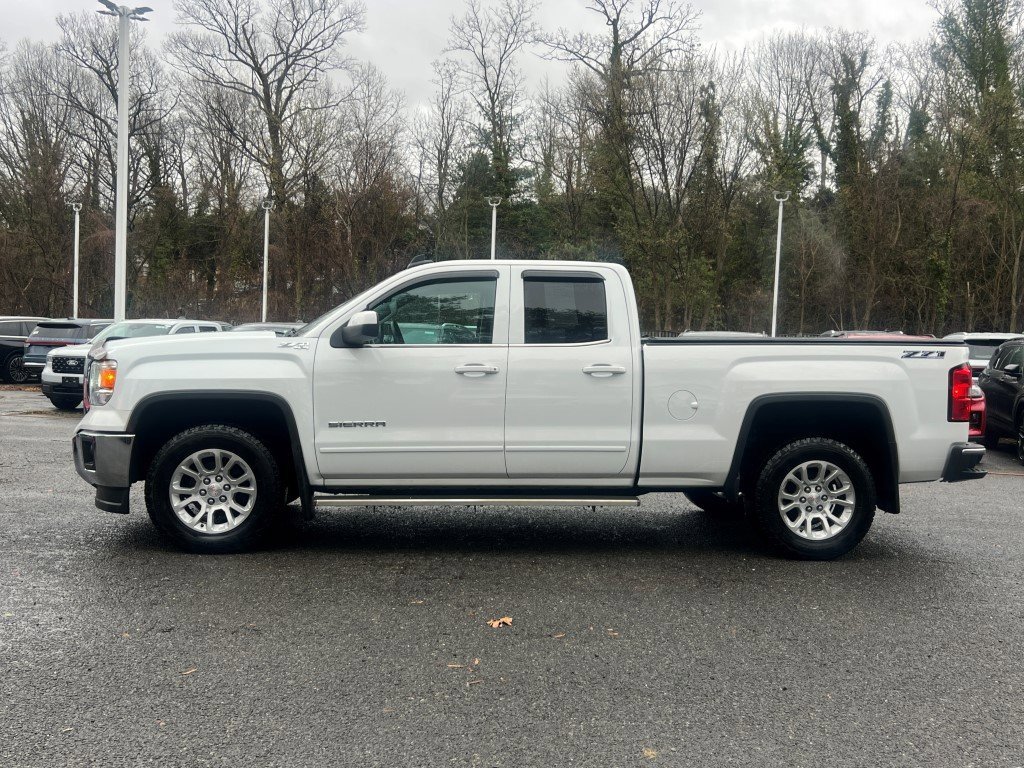 Used 2015 GMC Sierra 1500 SLE w/ SLE Value Package image 4