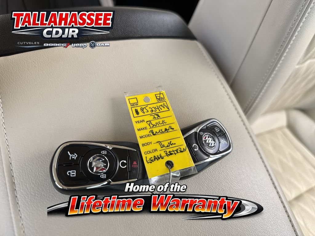 Used 2023 Buick Enclave Avenir w/ Avenir Technology Package FWD image 32